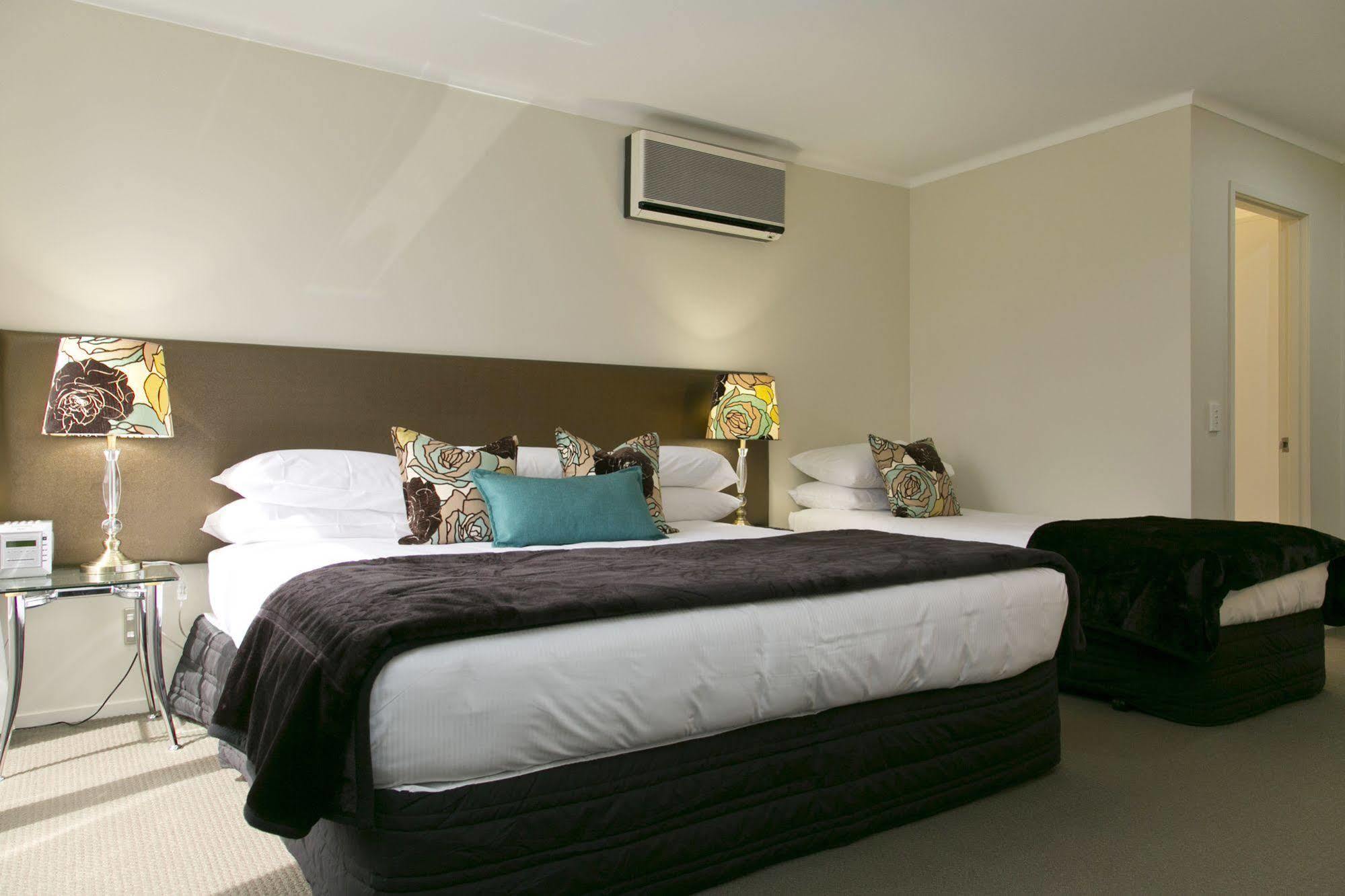 The Cove- On The Lake Lago Lago Taupo Exterior foto